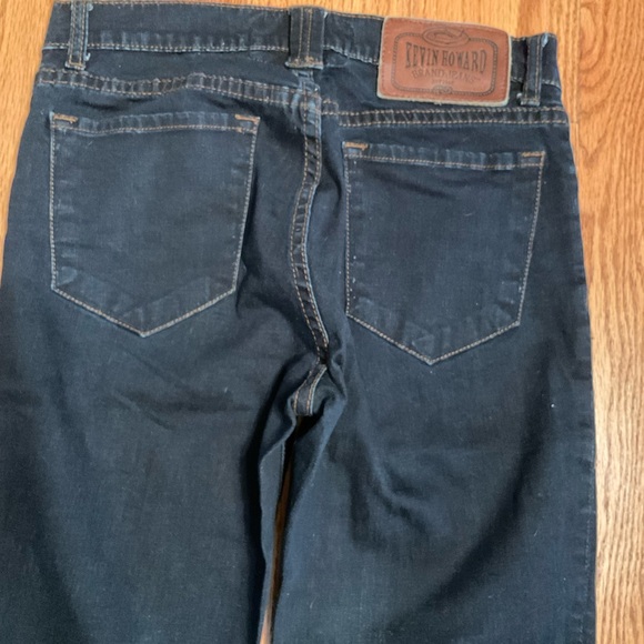 Kevin Howard Jeans, Slight Flair, 5-Pocket Style, Dark Denim, Size 26 - Picture 7 of 10